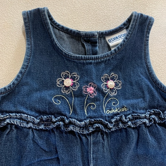 Oshkosh Ruffled Bubble Overalls Blue Jean Denim Jumpsuit Embroidered Flowers 18M - Picture 3 of 10